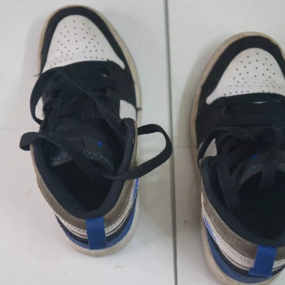 Nike Air Jordan 1 Royal Black Toe Mid SE PS Kid's Size 11C - Picture 3 of 7